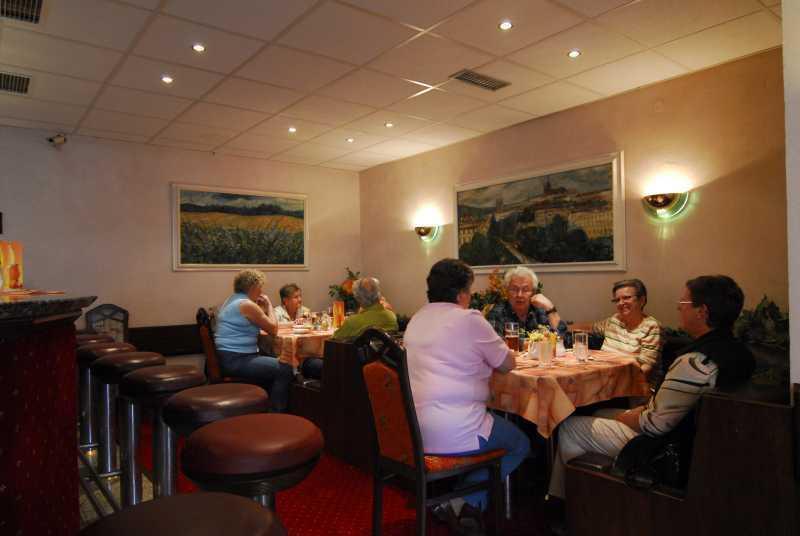 Hotel Prom Svoboda nad Úpou Esterno foto