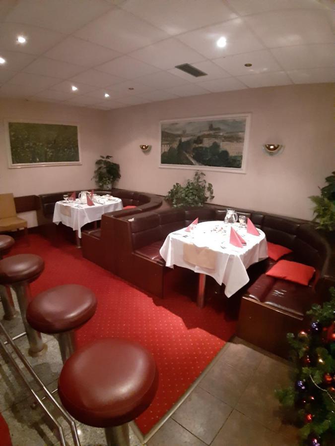 Hotel Prom Svoboda nad Úpou Esterno foto