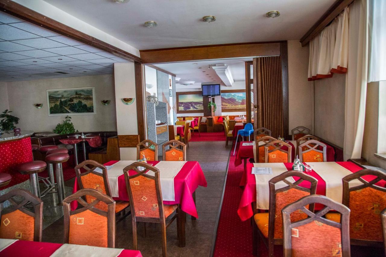 Hotel Prom Svoboda nad Úpou Esterno foto