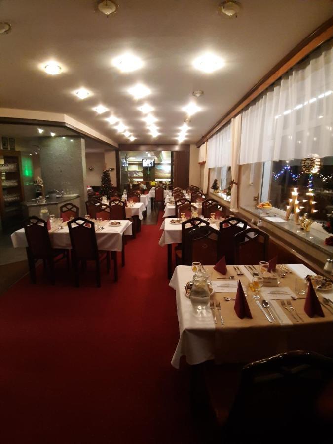 Hotel Prom Svoboda nad Úpou Esterno foto