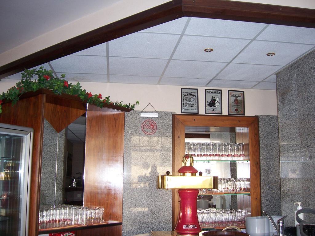 Hotel Prom Svoboda nad Úpou Esterno foto